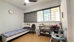 Blk 547 Jurong West Street 42 (Jurong West), HDB Executive #559383571